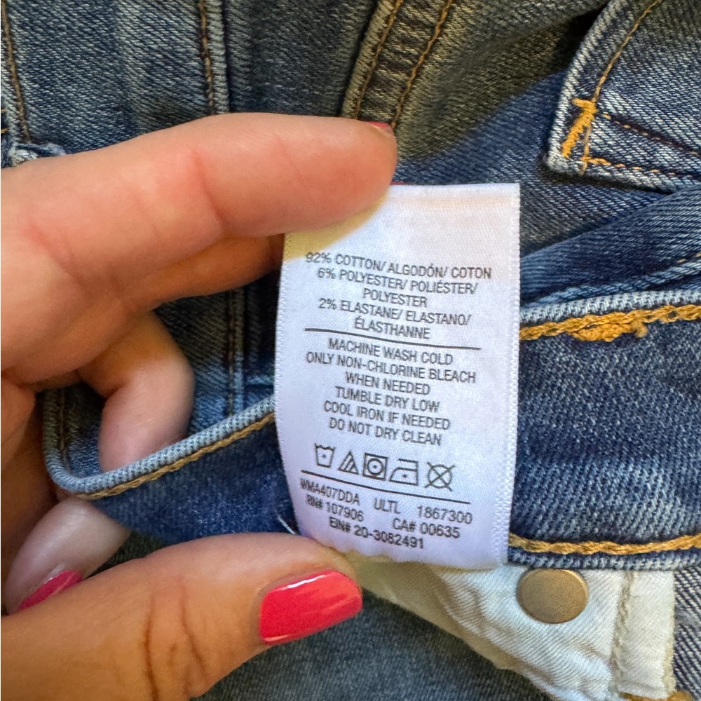 Hudson Jeans - Picture 8 of 11